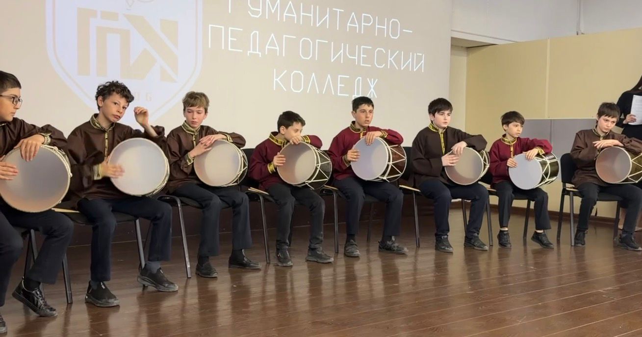 Накануне в рамках профориентационной работы в Гуманитарно-педагогическом колледже прошёл День открытых дверей для образовательных учреждений города Ма...
